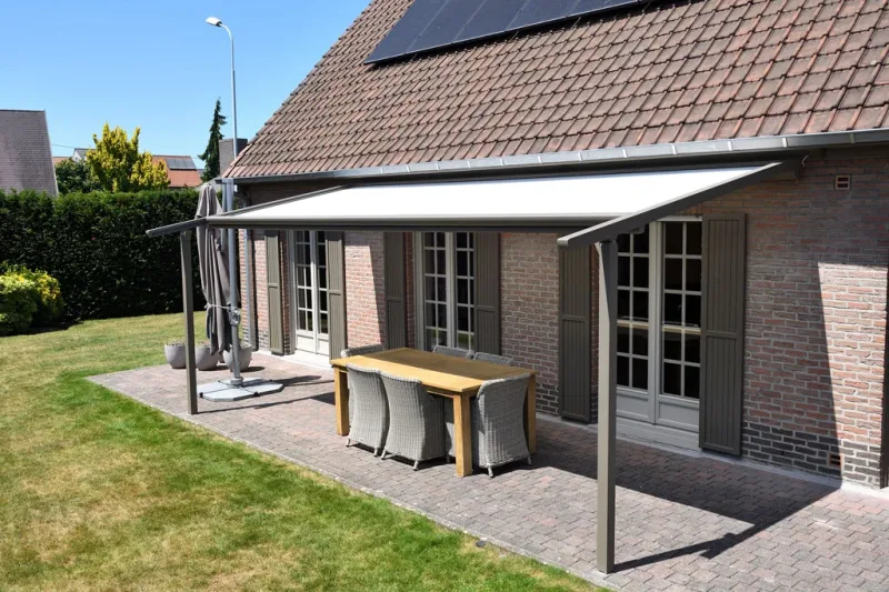 Illustration de la gamme Pergola à toile rétractable